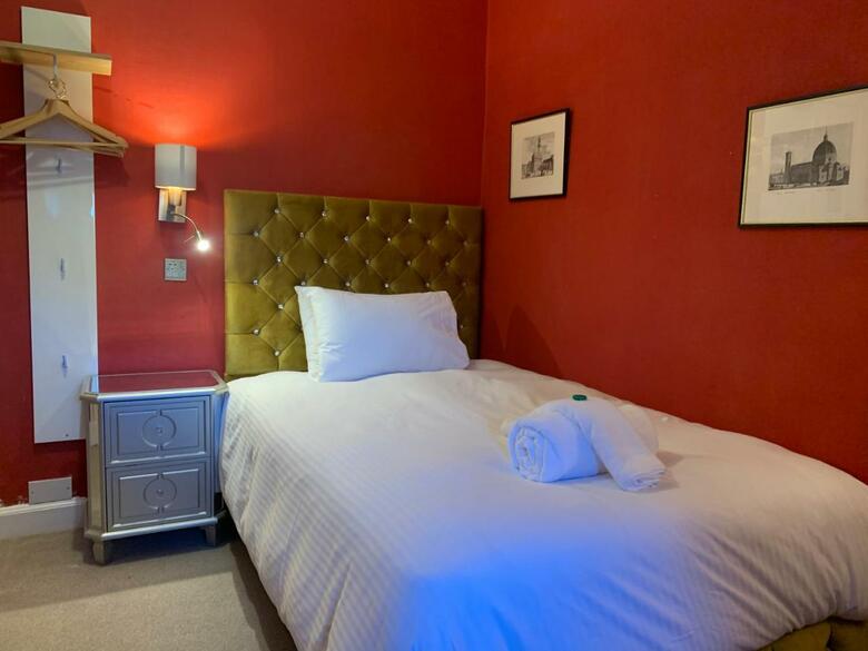 Hostal Southside Guest House