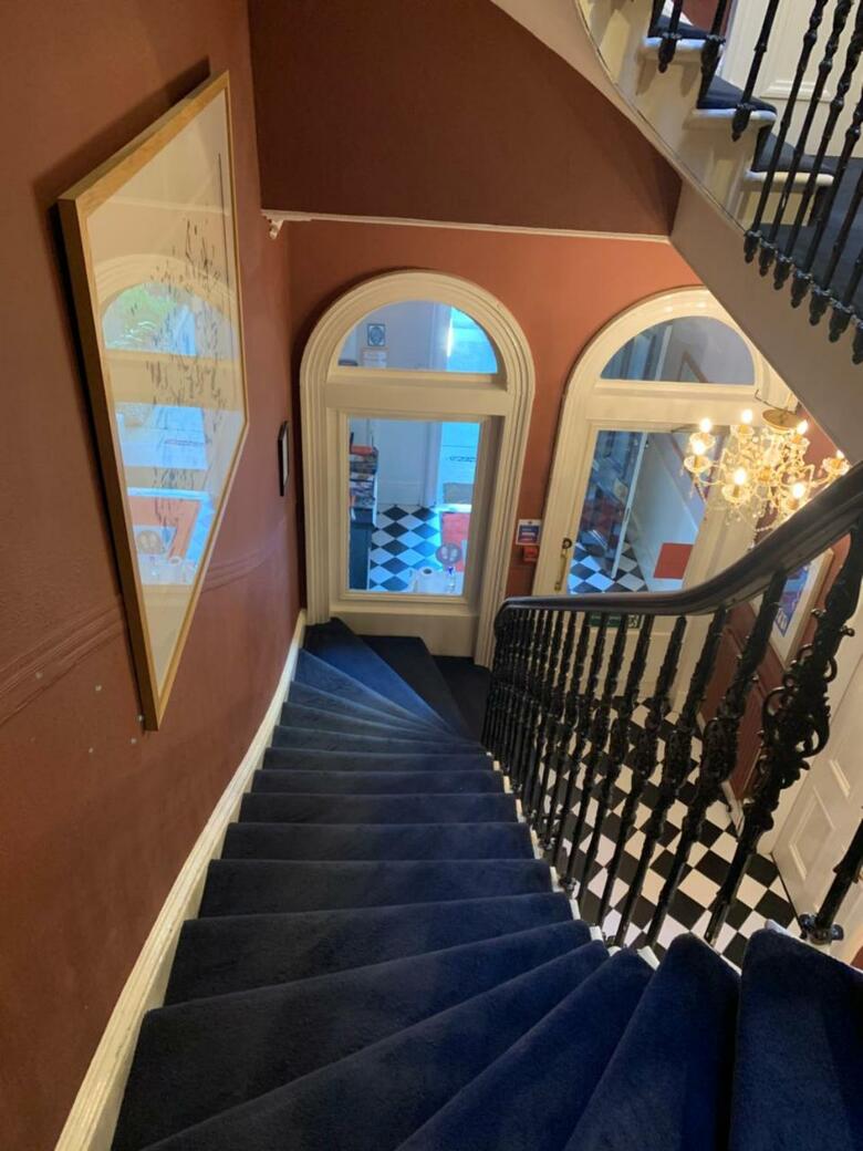 Hostal Southside Guest House