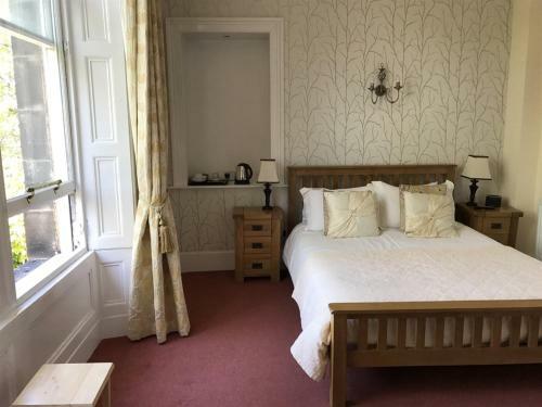 Hostal Alba House