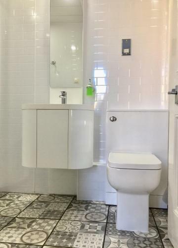 Hostal International Guest House