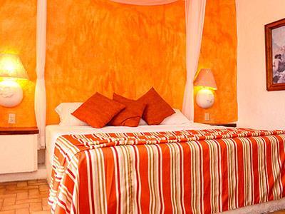 Hotel Plaza Tucanes