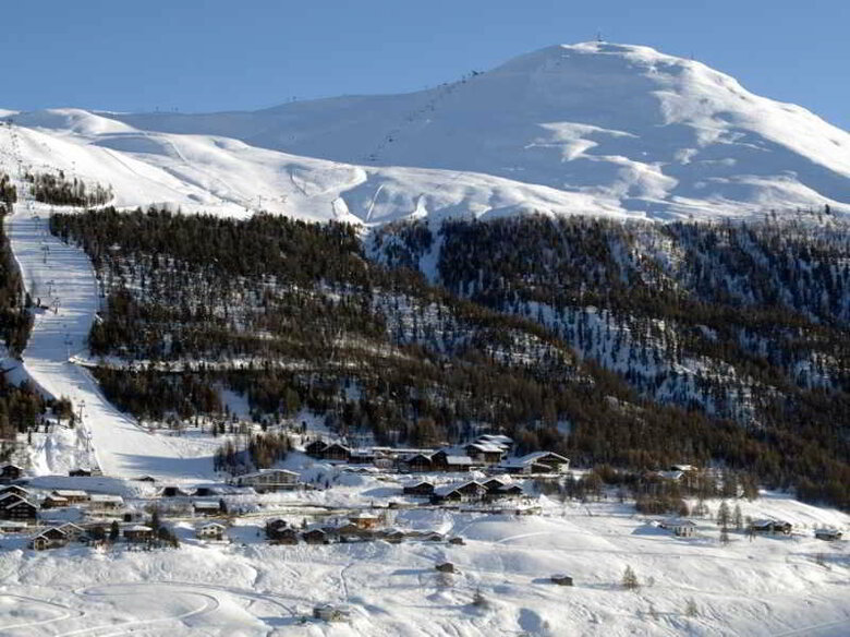 Alpen Village Hotel