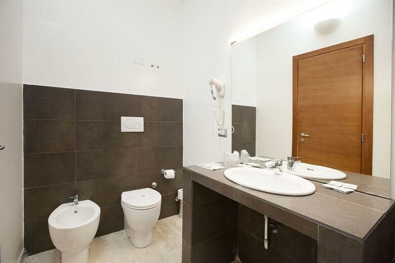 Oasi Village Hotel