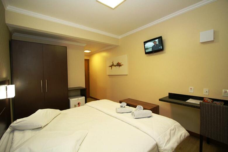 Sandri City Hotel