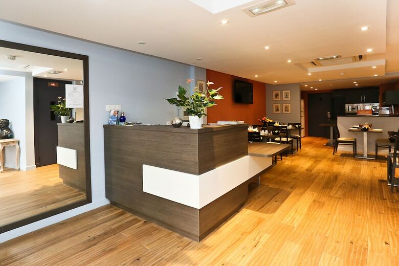 Hotel H�tel Hoche