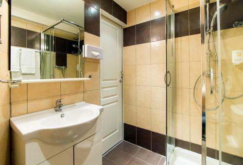 Florella Achard Apartment