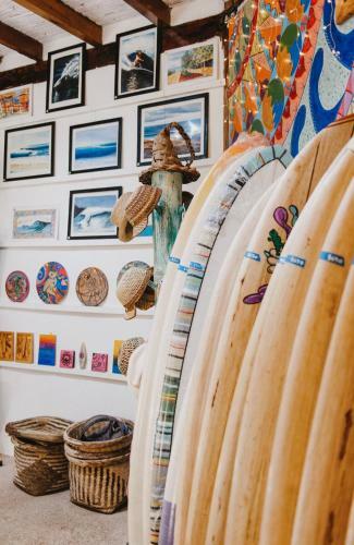 Hostal Balsa Surf Camp