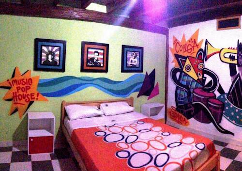 Hostal Pop House