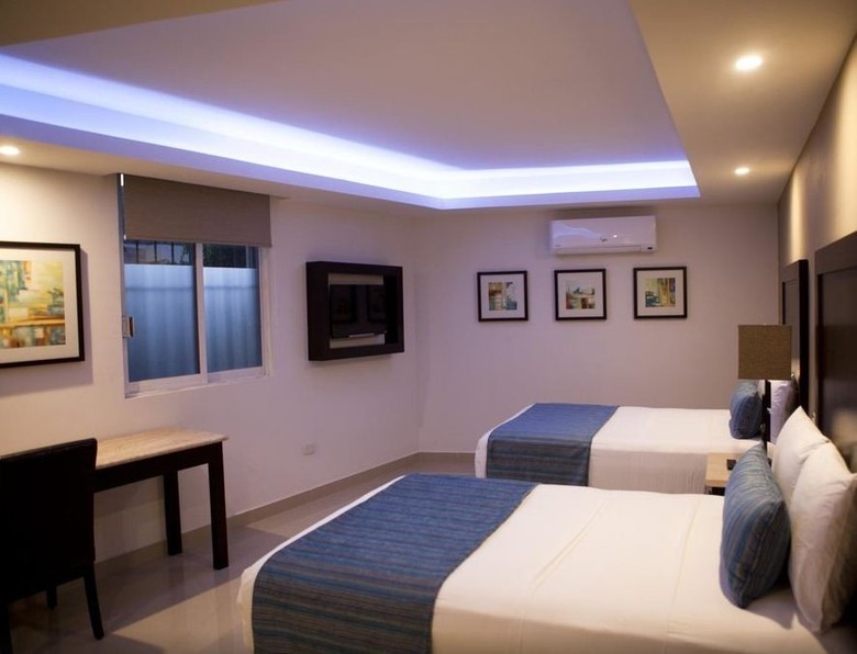Hotel Maria Elena