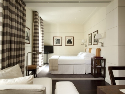 Hotel Gallery Art