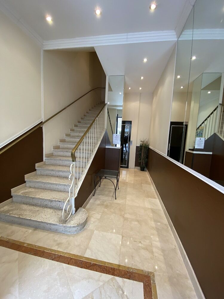Apartamento Cannes Holiday Suites