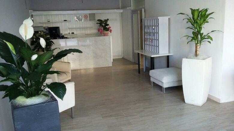 Ancora Hotel