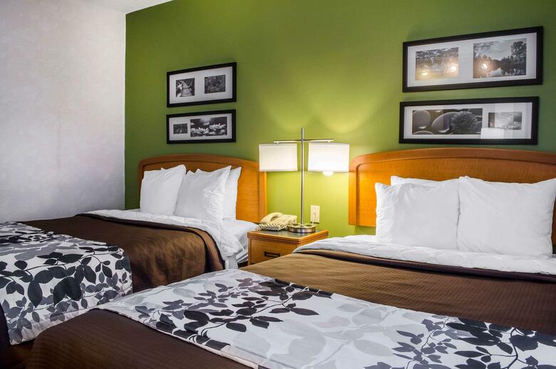 Hotel Sleep Inn & Suites Bensalem