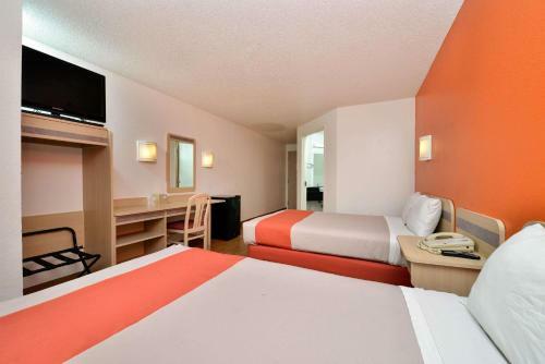 Motel 6 Mckinney