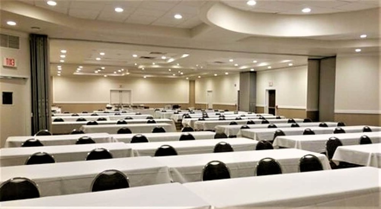 Best Western Plus Philadelphia Bensalem Hotel