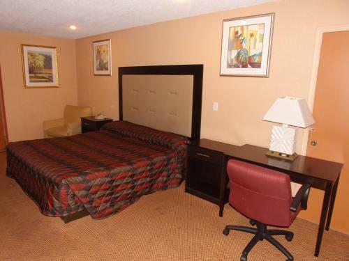 Plantation Inn Hotel And Lounge