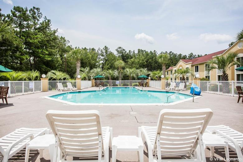 Hotel Comfort Inn & Suites Walterboro