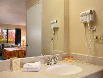 Motel Days Inn Whittier