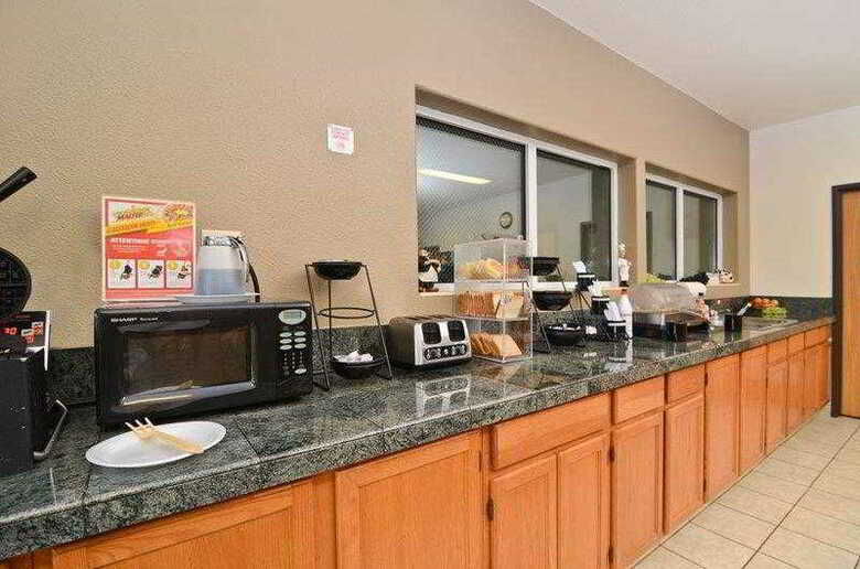 Hotel Best Western Firestone Inn & Suites