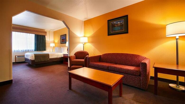 Hotel Best Western Firestone Inn & Suites