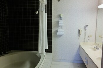 Hotel Ramada Waukegan Gurnee
