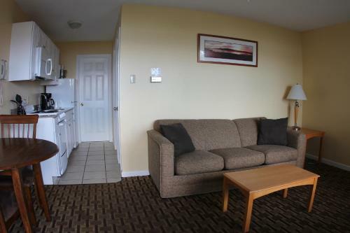 Hotel Marine Village Resort