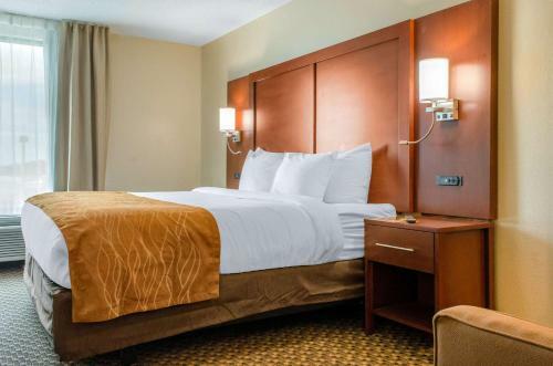 Hotel Comfort Inn & Suites