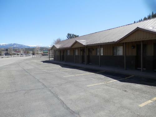 San Juan Motel & Cabins