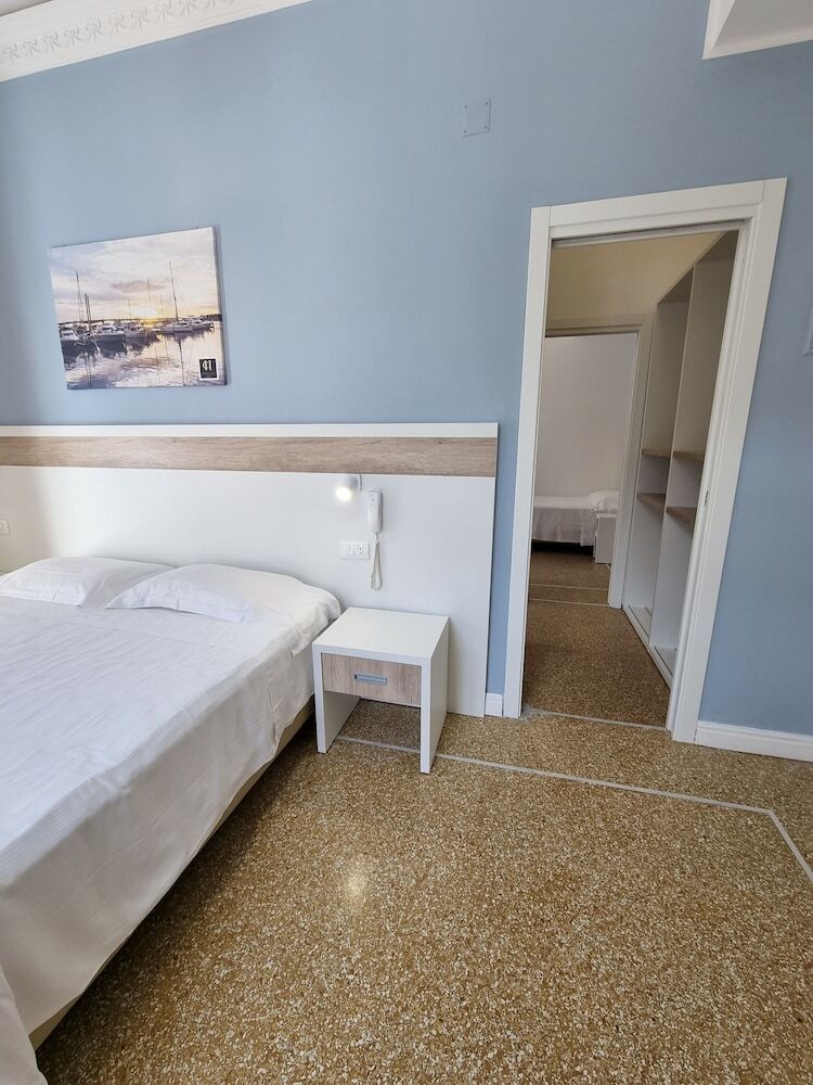 Hotel Canali