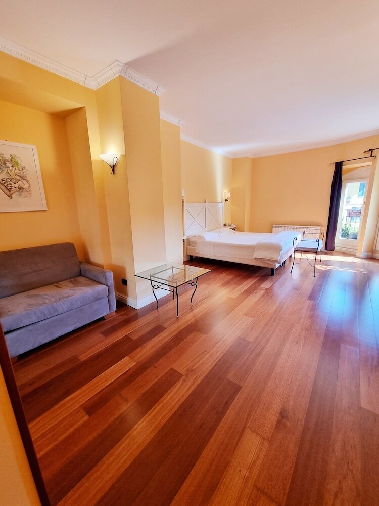 Hotel Canali