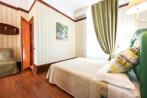 Hotel Mir�