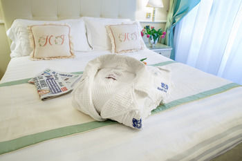 Hotel Jolanda