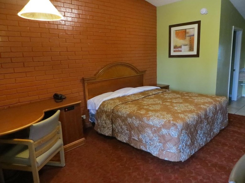 Tropicana Motel Bastrop