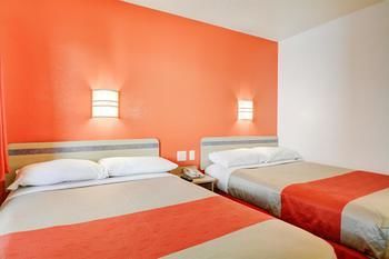 Motel 6 Hartford - Southington