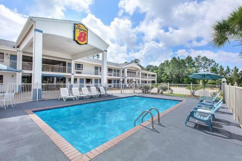 Hotel Super 8 By Wyndham Ocean Springs Biloxi