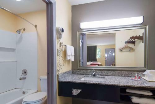 Motel Econo Lodge North Battleboro
