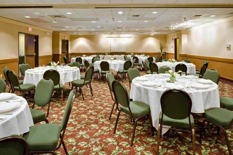 Hotel Best Western Plus Harbor Plaza And Convention Center