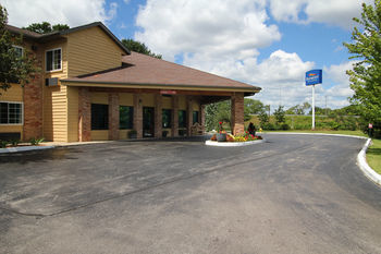 Hotel Baymont Inn And Suites Muskegon