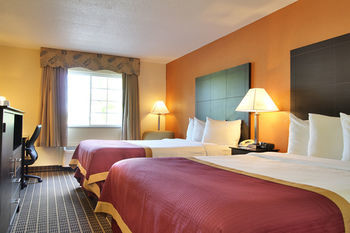 Hotel Baymont Inn And Suites Muskegon