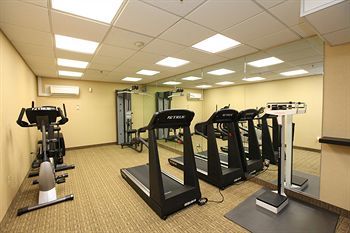 Hotel Comfort Inn And Suites Paramus