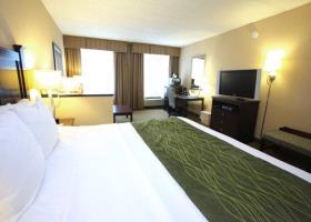 Hotel Comfort Inn And Suites Paramus