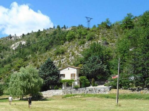 Hostal La Petite Bergerie In Dr�me Proven�ale