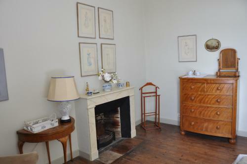 Hostal Ch�teau Le Tour - Chambres D'h�tes