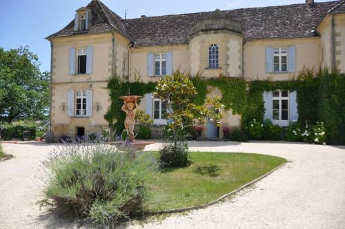 Hostal Ch�teau Le Tour - Chambres D'h�tes