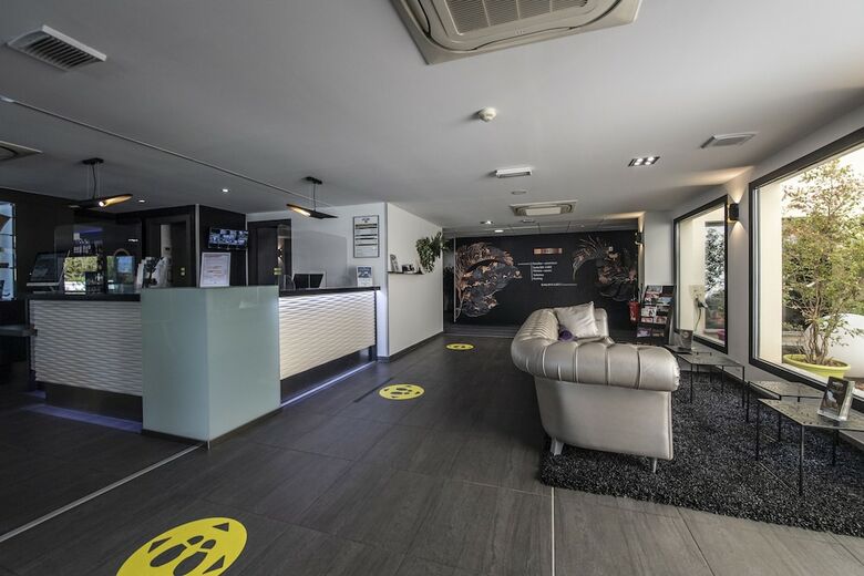 Aparthotel Suite Home Porticcio