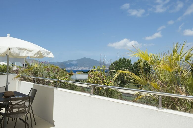 Aparthotel Suite Home Porticcio