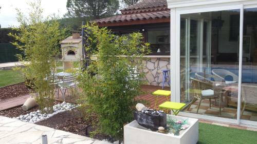 Bed & Breakfast L'�tape Provencale
