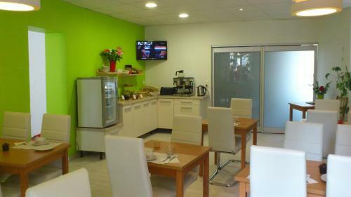 Hotel Les Platanes