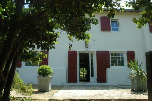 Bed & Breakfast Chambres D'h�tes "la Ch�taigneraie"