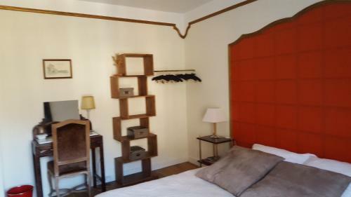 Hostal Chambres D'h�tes La Fontaine